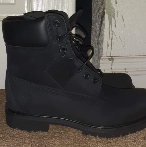 timberland all black